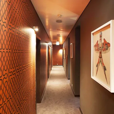 Internacional Design 4*