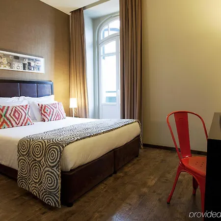 Internacional Design 4*