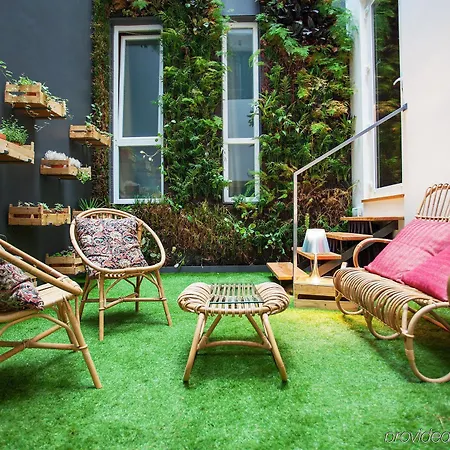 Internacional Design Hotel 4*
