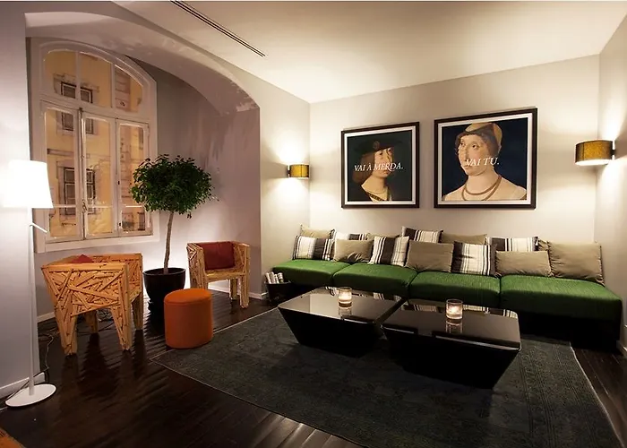 מלון Internacional Design